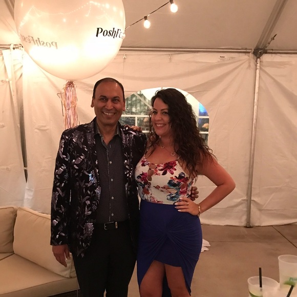 Tina is Live 💫✨💛 like to be notified - Picture 13 of 15